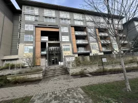 406 9877 UNIVERSITY CRESCENT, Burnaby North, Burnaby, BC