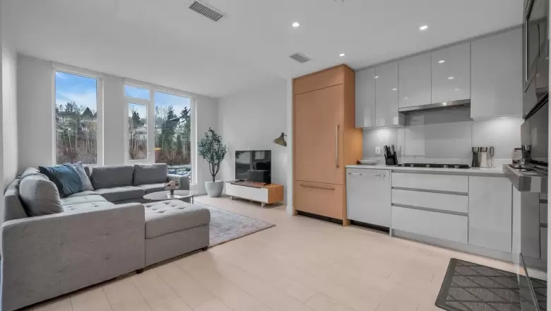 307 3538 SAWMILL CRESCENT image #1