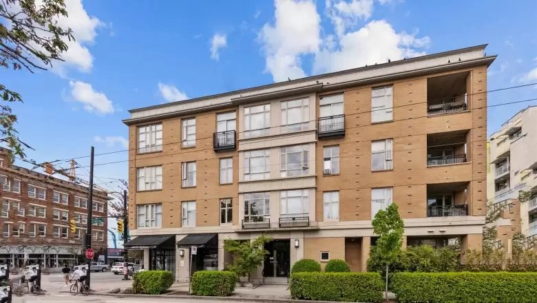 403 205 E 10TH AVENUE image #1