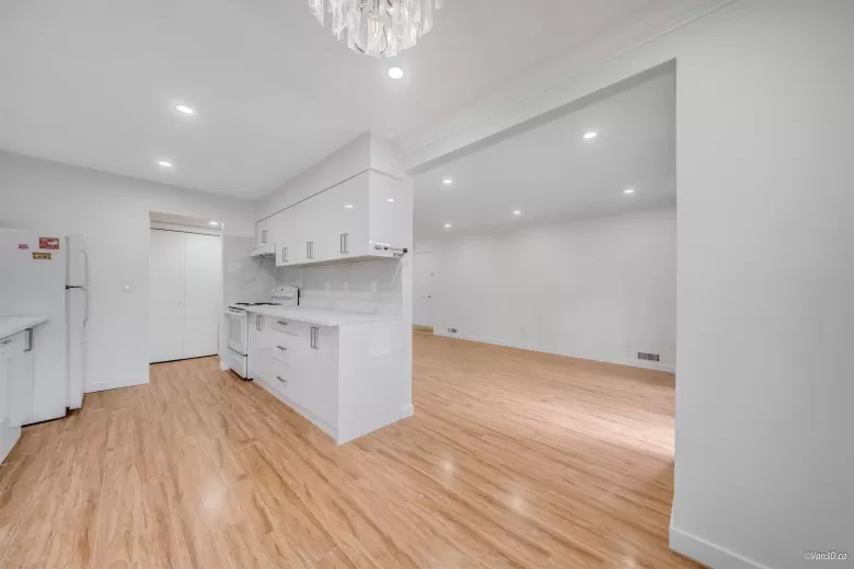 87 14135 104 AVENUE image #1