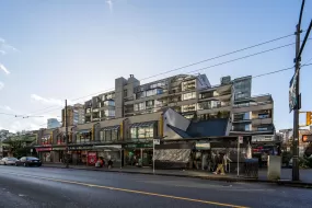 207 1270 ROBSON STREET, Vancouver West, Vancouver, BC