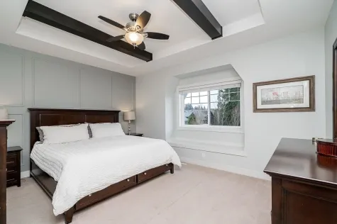 64 15988 32 AVENUE image #4