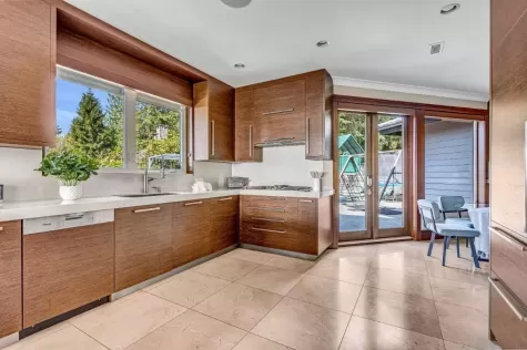 1365 CAMMERAY ROAD image #4
