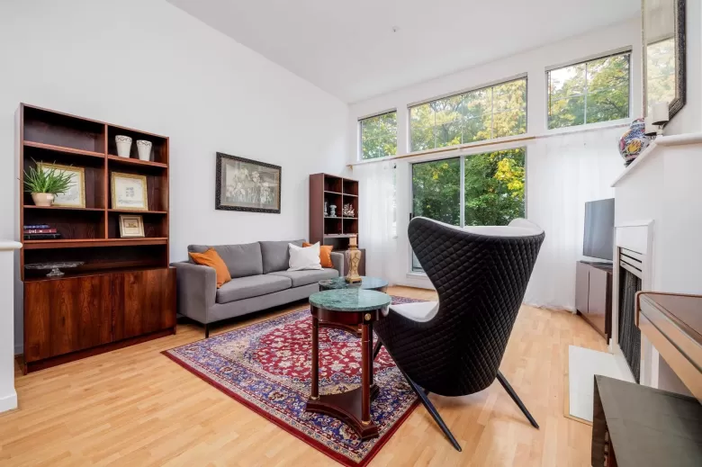 3 3580 RAINIER PLACE, Vancouver, BC for sale