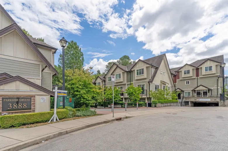 208 3888 NORFOLK STREET image #1