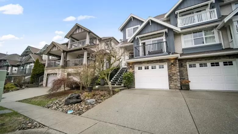 125 FOREST PARK WAY image #1