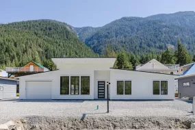 HG185 71376 GROVE PLACE, Hope & Area, Sunshine Valley, BC