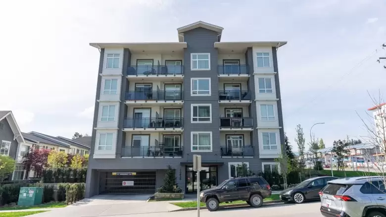 413 13628 81A AVENUE, Surrey, BC