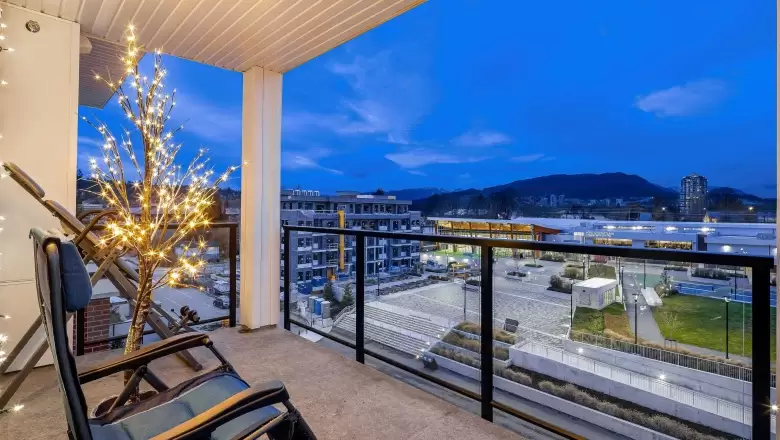 4501 2180 KELLY AVENUE image #1