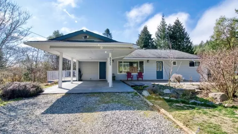 4552 ESQUIRE DRIVE, Madeira Park, BC