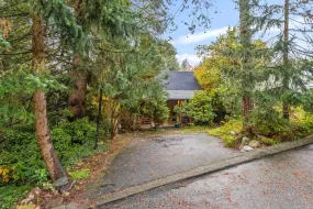 713 E ST. JAMES ROAD, North Vancouver, North Vancouver, BC