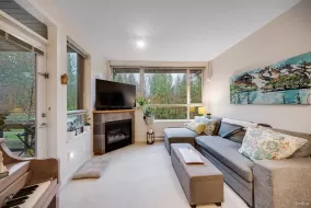 306 560 RAVEN WOODS DRIVE, North Vancouver, North Vancouver, BC