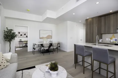607 5212 CAMBIE STREET image #3