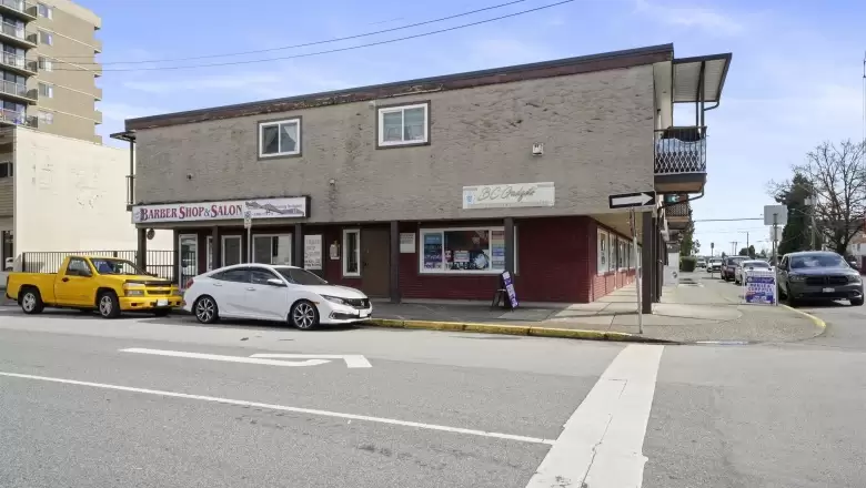 6 22302 MCINTOSH AVENUE image #1