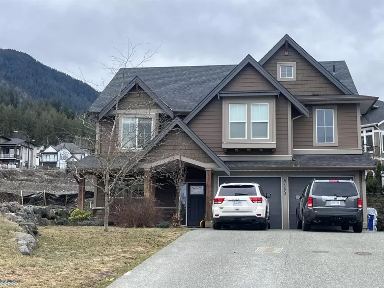 51173 SOPHIE CRESCENT image #1