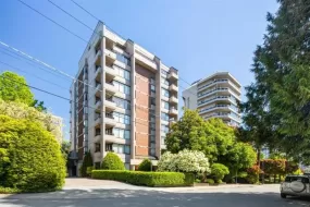 702 1737 DUCHESS AVENUE, West Vancouver, West Vancouver, BC