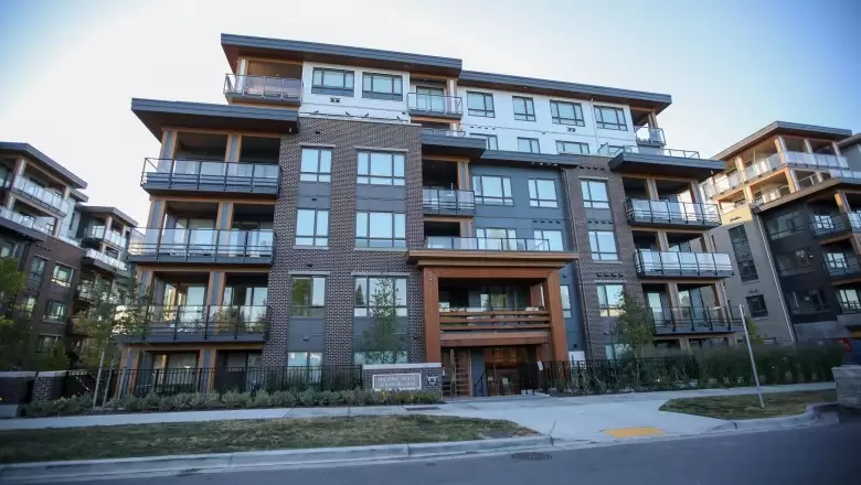 609 735 ANSKAR COURT image #1