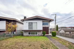 3314 E 8TH AVENUE, Vancouver East, Vancouver, BC