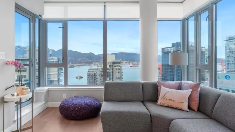 2705 1211 MELVILLE STREET image #1