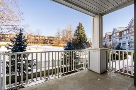 213 6490 194 STREET image #3