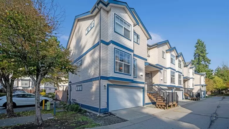 501 9118 149 STREET image #1
