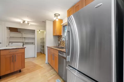 58 8220 KING GEORGE BOULEVARD image #4