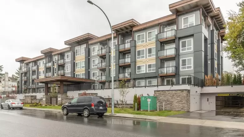 401 9450 ROBSON STREET image #1