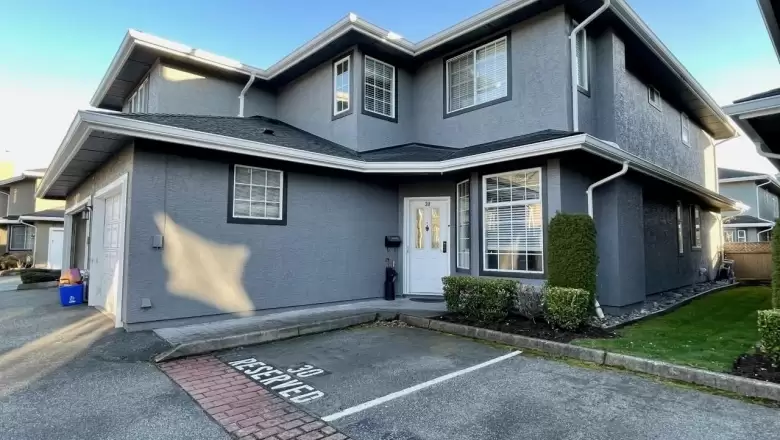 30 9311 DAYTON AVENUE image #1