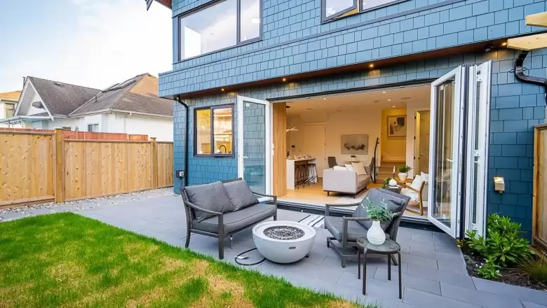 4558 INVERNESS STREET image #1