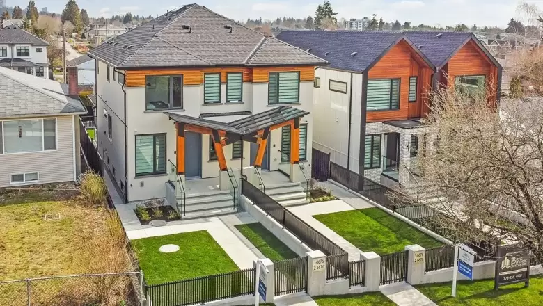 6676 DAWSON STREET image #1