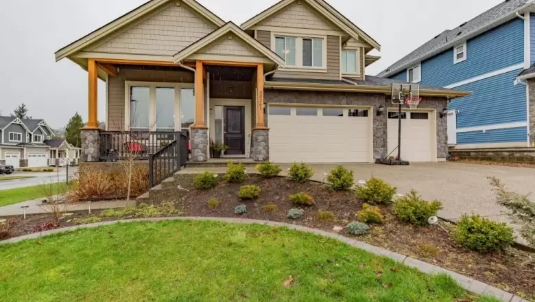35261 ADAIR AVENUE image #1