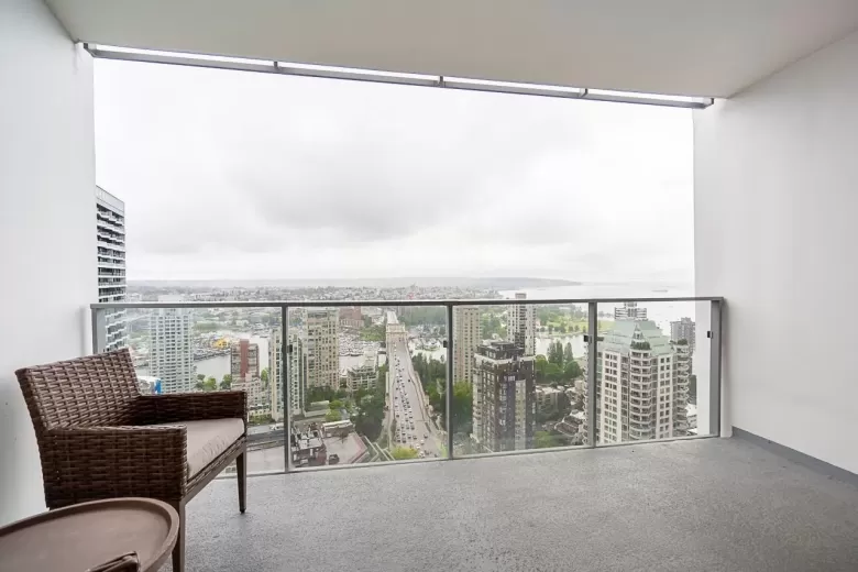 3310 1289 HORNBY STREET image #1