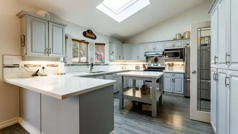 11460 4TH AVENUE image #1