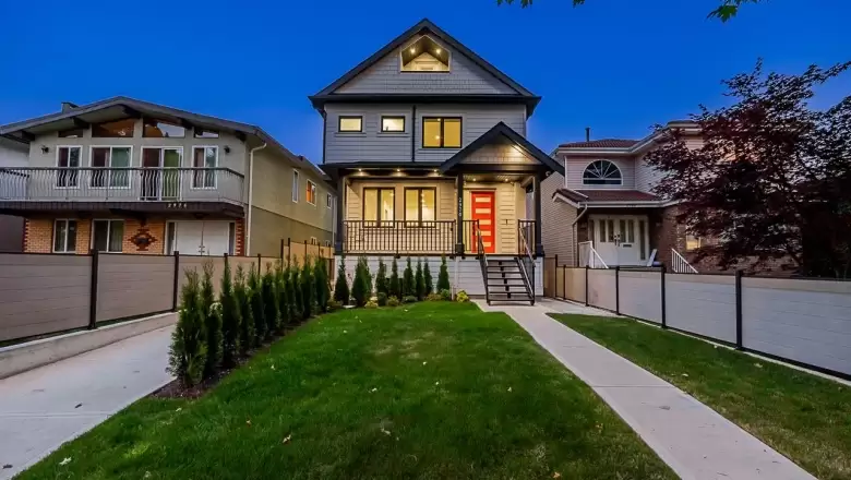 2970 VENABLES STREET image #1