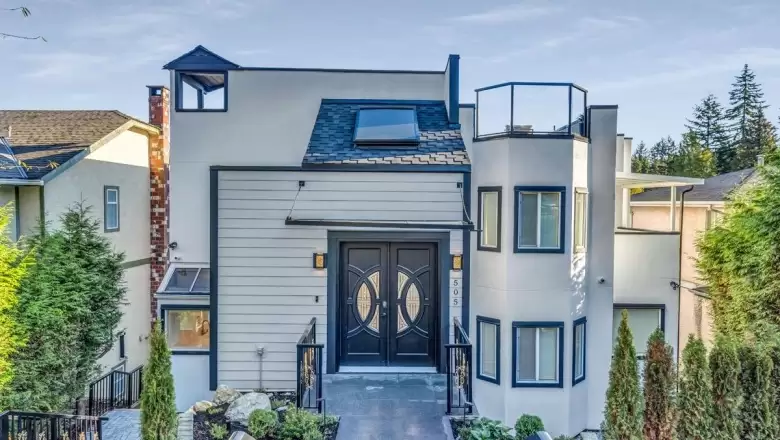 505 TEMPE CRESCENT, North Vancouver, BC