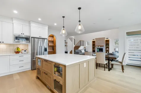 19675 78A AVENUE image #1