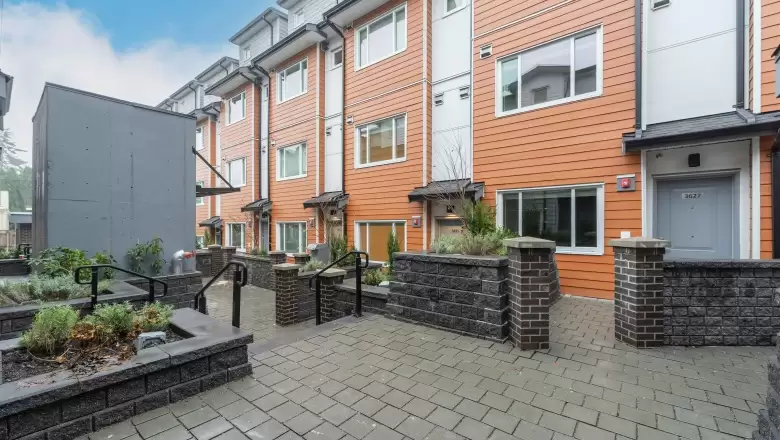 3625 RAE AVENUE image #1