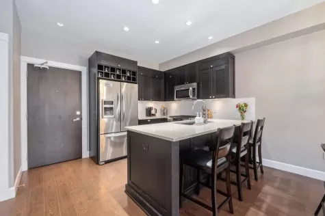 111 15195 36 AVENUE image #1