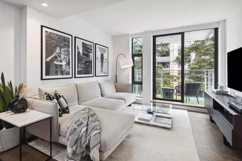 301 1365 DAVIE STREET image #1