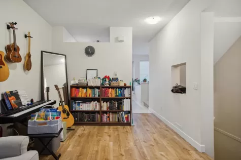 48 12311 MCNEELY DRIVE image #1
