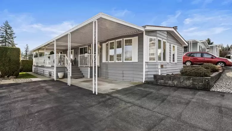 2 27111 0 AVENUE image #1