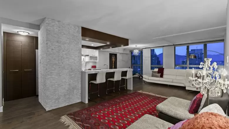 2703 1238 MELVILLE STREET image #1