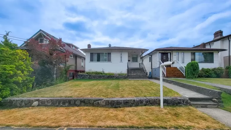 2990 VENABLES STREET image #1