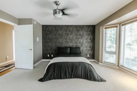 1356 ROBERTS CREEK ROAD image #4
