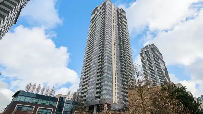 2806 6461 TELFORD AVENUE image #1