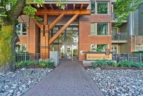 527 119 W 22ND STREET, North Vancouver, North Vancouver, BC