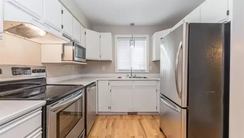 7 45435 KNIGHT ROAD image #1