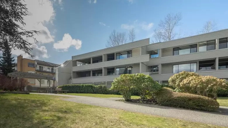 309 15272 19 AVENUE image #1