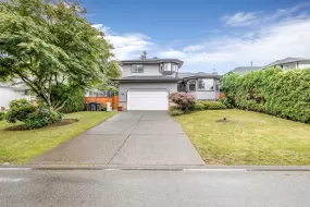 5653 SUNDALE GROVE, Cloverdale, Surrey, BC