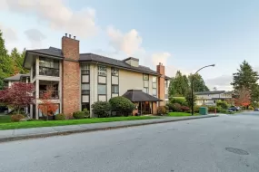 302 1480 VIDAL STREET, South Surrey White Rock, White Rock, BC